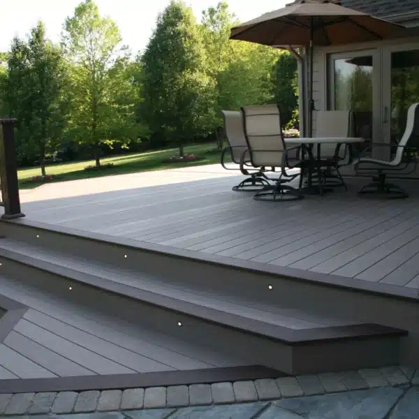 choose deck builders in the chicago suburbs
