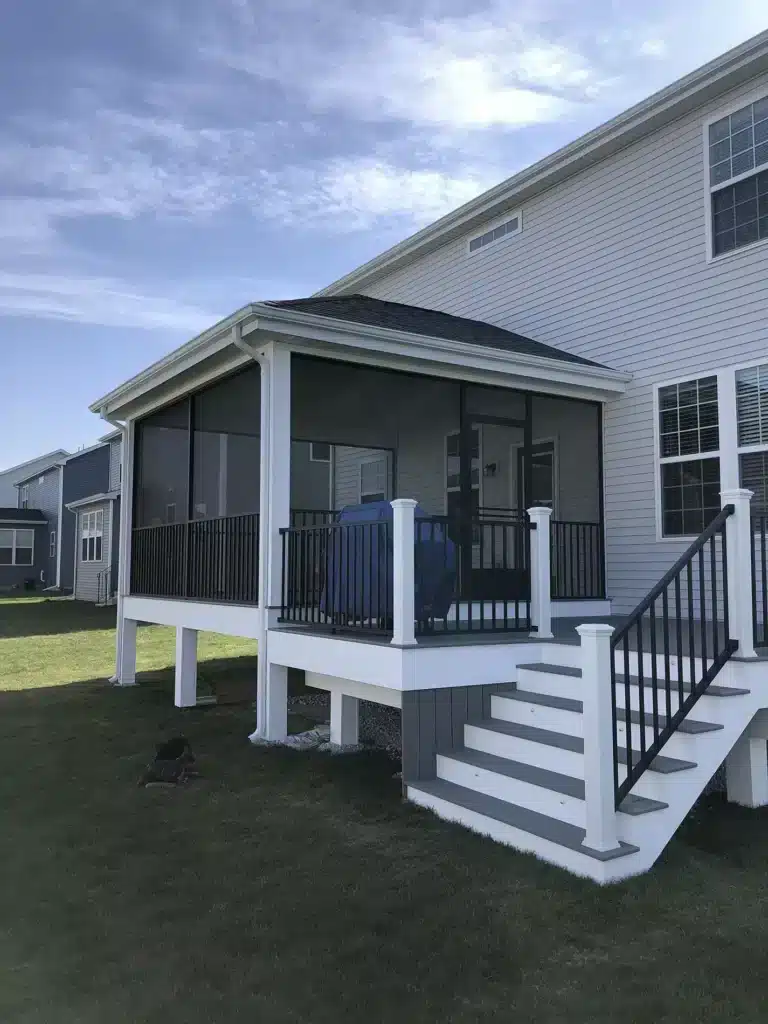 covered deck turned into a screen room - screen rooms contractors in monee il