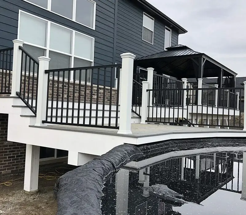 multi-level-pool-deck-with-metal-roof